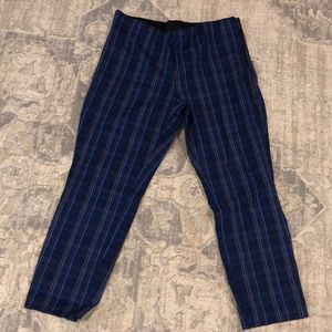 Wore once Trouser ( Side zipper very stretchy)